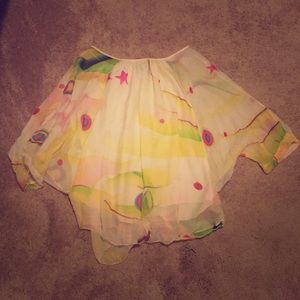 *vintage tag* brand-new flowy blouse